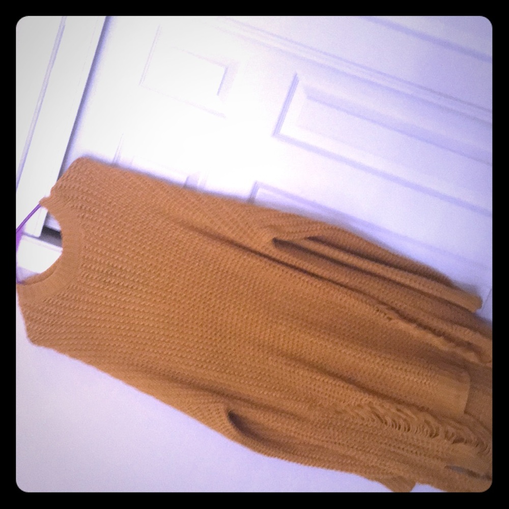 Knee sweater bundle